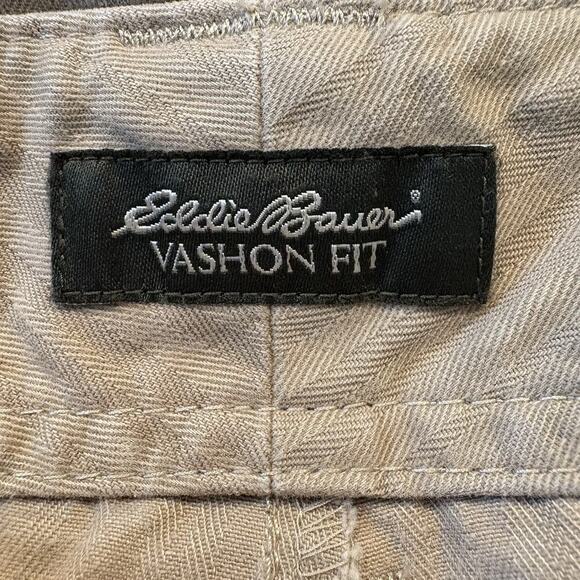 Eddie Bauer Beige Vashon Fit Straight Leg Cargo Pants Womens Size 10 (274) - Picture 3 of 6
